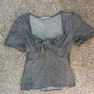 Abercrombie & Fitch Tie-Front V-Neck Tee